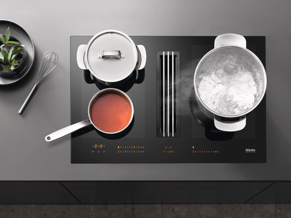 Кастрюля All Steel 18 см 2,5 л KMKT 1825-2 Miele купить в #REGION_NAME_DECLINE_PP# | Всегда в наличии! | Артикул 11945220 | Официальный сайт
